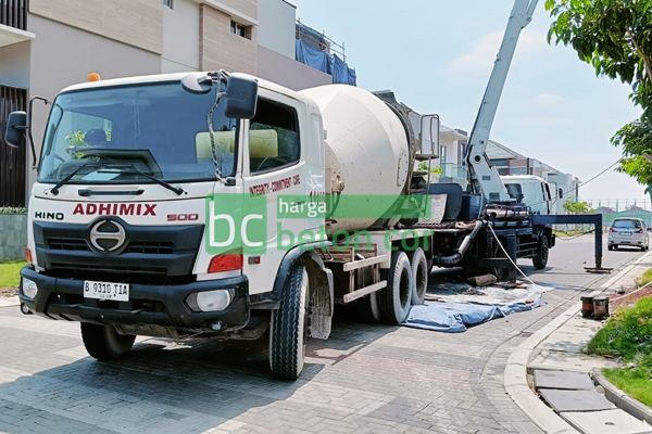 Menyewakan Concrete Pump di Pisangan Jaya Sepatan Tangerang